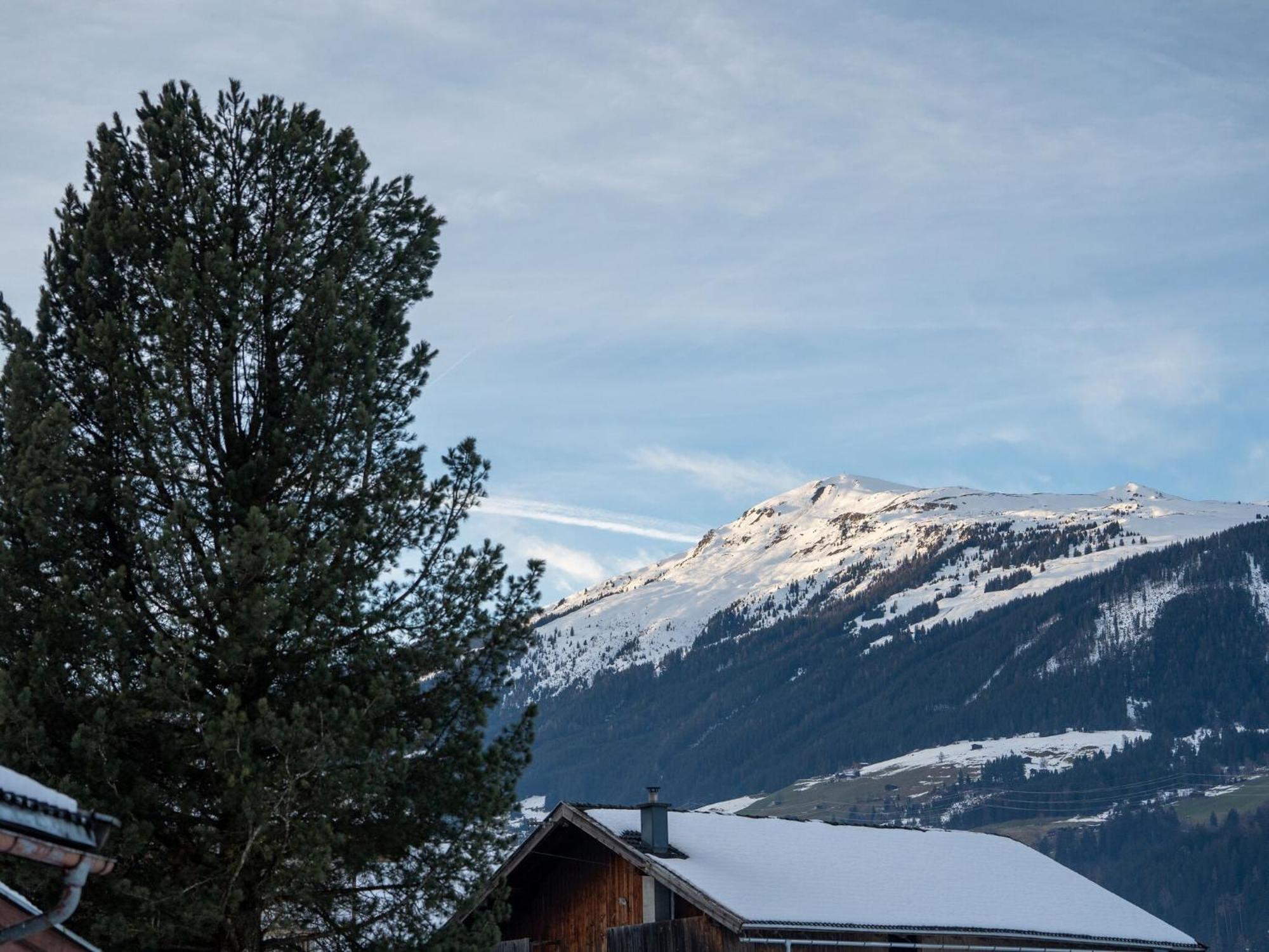 Comfortable Apartment In Salzburger Land Neukirchen am Großvenediger Buitenkant foto